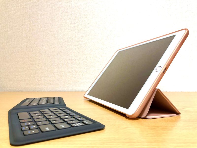 【ESR】第7世代 iPad 10.2インチ用ソフトカバーケース