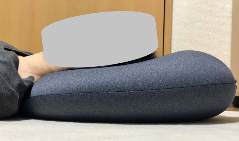 MOGU プレミアムホールクッションをお昼寝用の枕として使用
