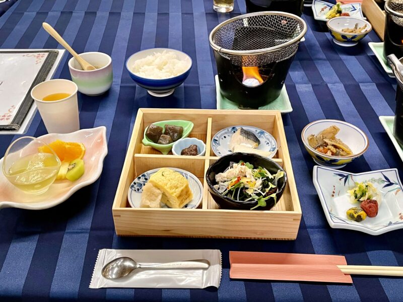 愛知県蒲郡・三谷温泉「松風園」の朝食（みかわの和朝食）